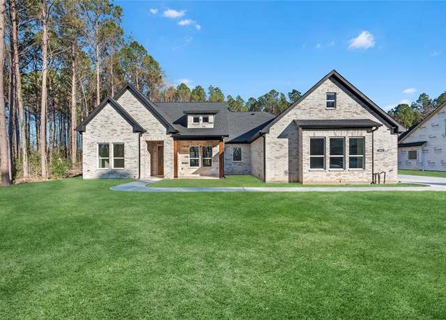 Property at 3031 Road 66124, Dayton, TX 77535, 4 beds, 3 baths