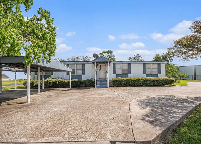 Property at 411 Avenue G, San Leon, TX 77539, 3 beds, 2 baths