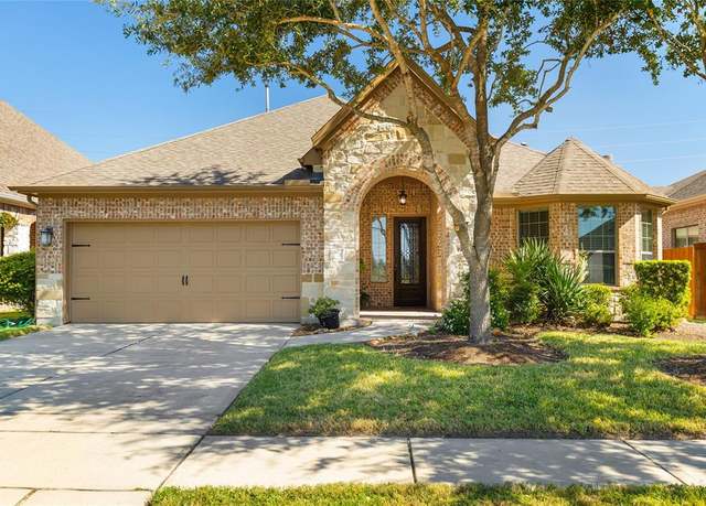 Property at 19038 N Highlands Bayou Dr, Cypress, TX 77433, 3 beds, 2 baths