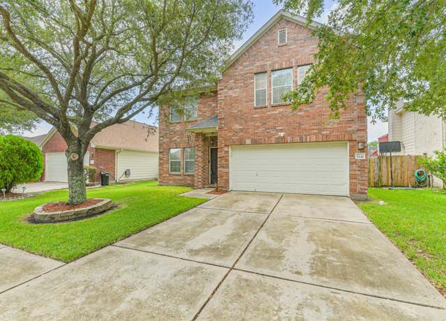 Property at 7242 Foxcrest Ln, Humble, TX 77338, 4 beds, 2.5 baths