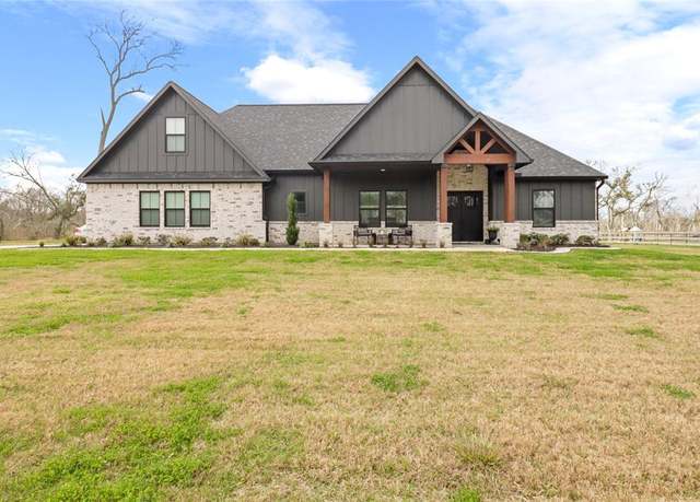Property at 33510 Blue Marlin Dr, Richwood, TX 77515, 4 beds, 3 baths