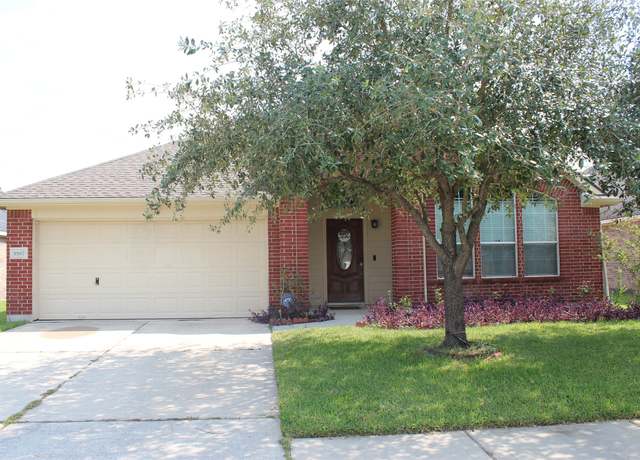 Property at 9907 Rushing Springs Dr, Tomball, TX 77375, 3 beds, 2 baths