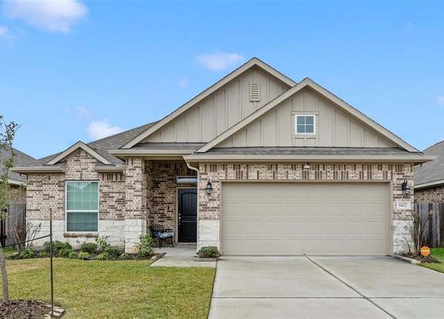 Property at 6602 Hidden Dunes Dr, Baytown, TX 77521, 3 beds, 2 baths