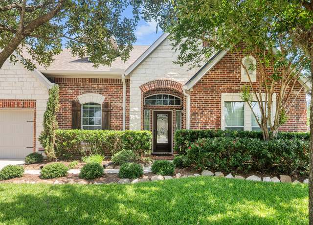 Property at 14502 Lakepointe Bend Ln, Cypress, TX 77429, 3 beds, 3 baths