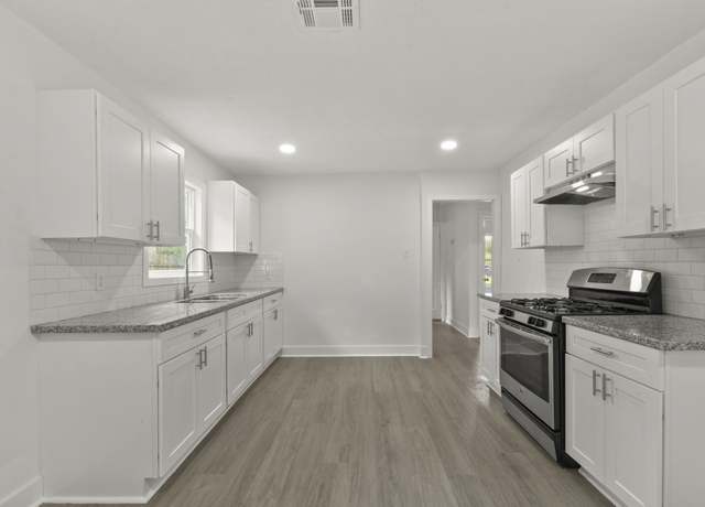 Property at 1323 Richard Ave, Pasadena, TX 77506, 2 beds, 1 bath