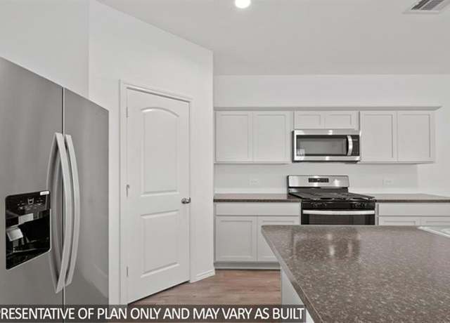 Property at 5807 Misty Eve Ln, Spring, TX 77373, 3 beds, 2 baths