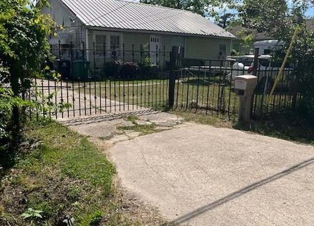 Property at 905 Thornton Rd, Houston, TX 77018, 2 beds, 1 bath