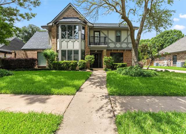 Property at 3115 Oak Leaf Ct, Missouri City, TX 77459, 4 beds, 2.5 baths