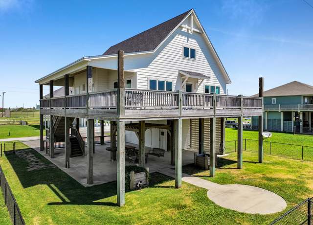 Property at 2312 Antigua Cir, Crystal Beach, TX 77650, 2 beds, 2 baths