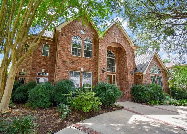 Property at 3003 Bernadette Ln, Houston, TX 77043, 4 beds, 3.5 baths