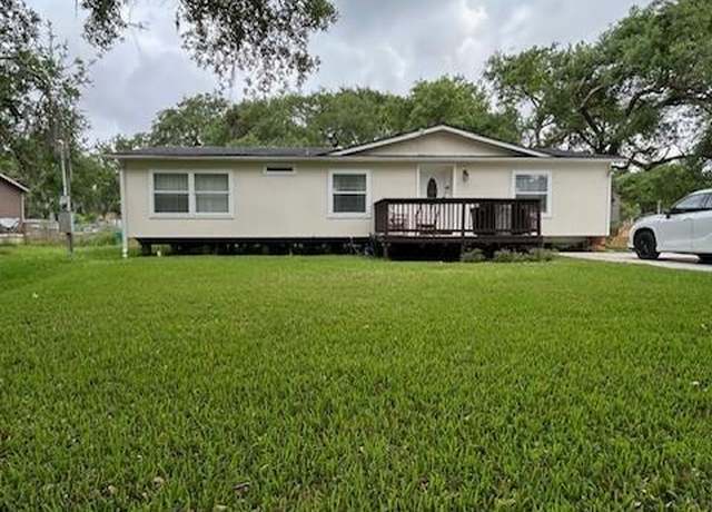 Property at 2710 Duncan Dr, Oyster Creek, TX 77541, 3 beds, 2 baths