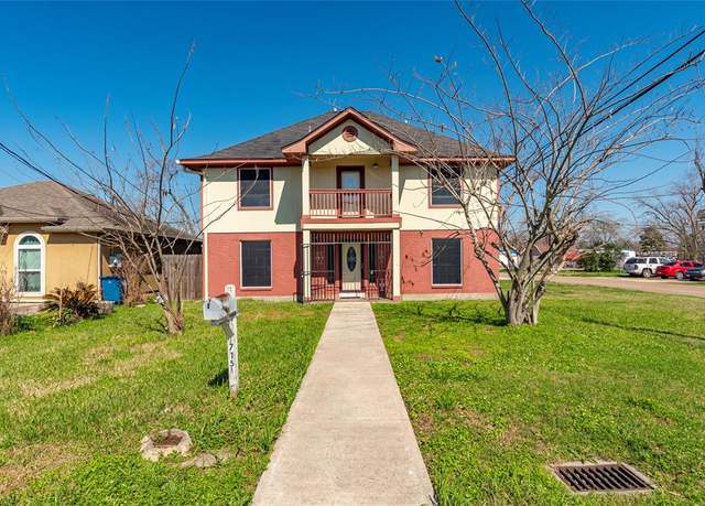 Property at 715 Avenue D, South Houston, TX 77587, 4 beds, 2.5 baths