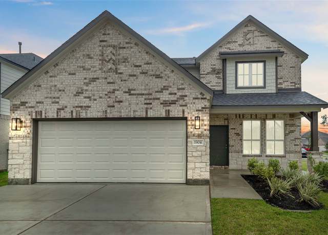 Property at 1904 Scarlet Yaupon Way, Conroe, TX 77301, 4 beds, 3.5 baths