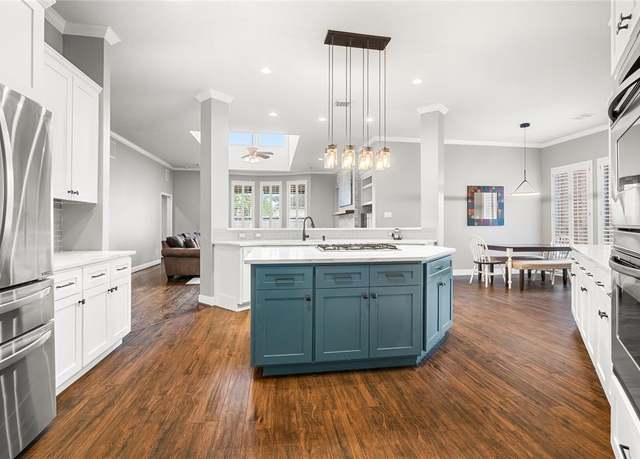 Property at 1615 Forest Trace Dr, Sugar Land, TX 77479, 5 beds, 4 baths