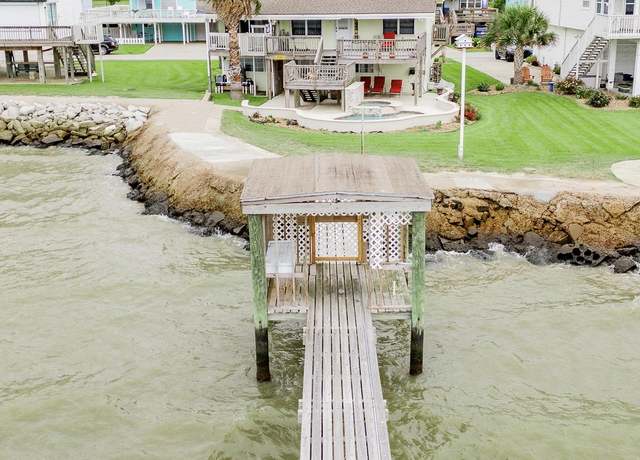 Property at 1417 8th St, San Leon, TX 77539, 3 beds, 3 baths