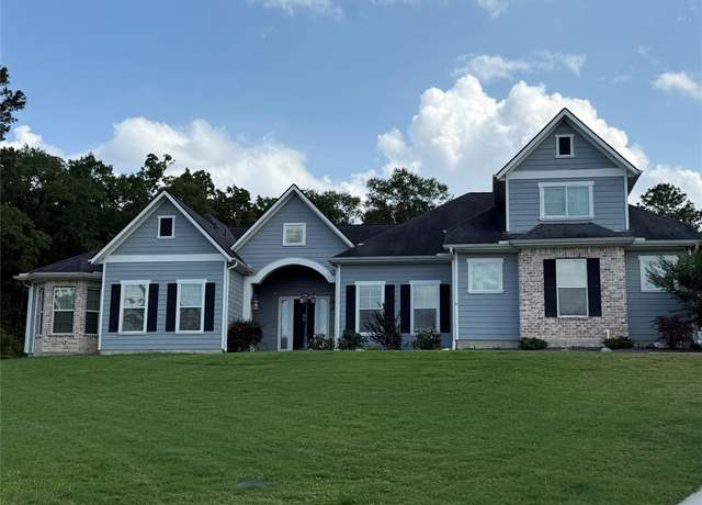 Property at 14702 Topaz Ct, Willis, TX 77378, 5 beds, 4.5 baths