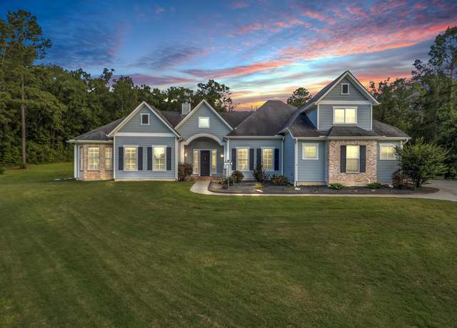 Property at 14702 Topaz Ct, Willis, TX 77378, 5 beds, 4.5 baths