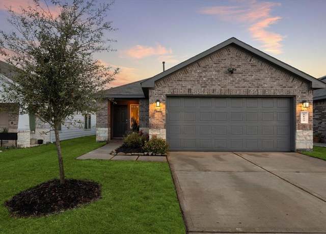 Property at 9833 Glen Brook Ln, Magnolia, TX 77354, 3 beds, 2 baths