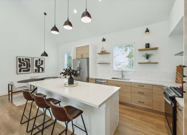 Property at 845 Elkhart St Unit C, Houston, TX 77091, 3 beds, 2.5 baths