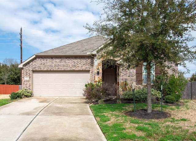 Property at 6734 Camden Valley Ct, Houston, TX 77084, 3 beds, 2 baths