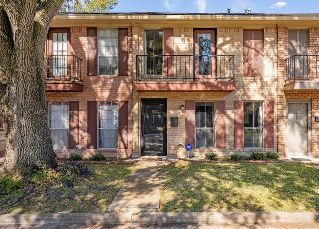 Property at 2817 5th St, Bay City, TX 77414, 2 beds, 2.5 baths