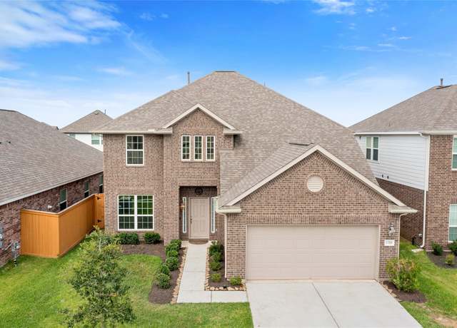 Property at 13318 Sea Breeze Dr, La Marque, TX 77568, 4 beds, 2.5 baths