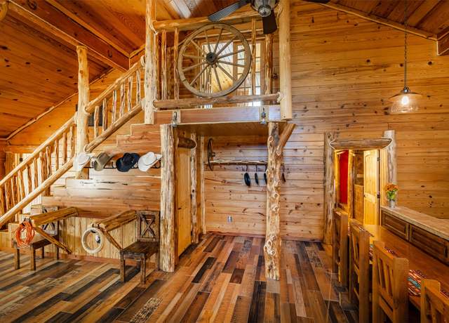 Property at 508 Hubert Cryer Rd, Zavalla, TX 75980, 3 beds, 2.5 baths