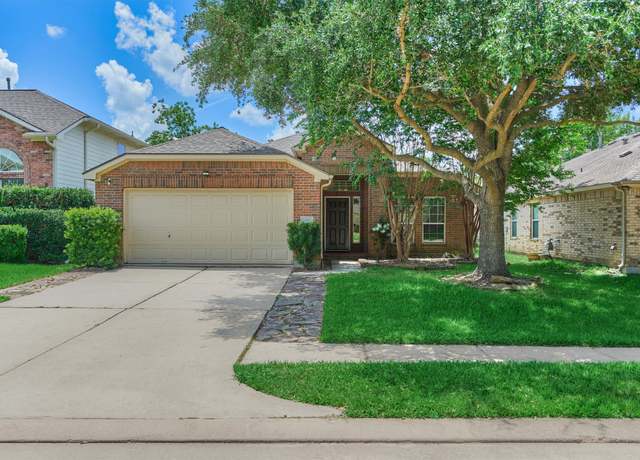 Property at 11815 Canyon Falls Dr, Tomball, TX 77375, 3 beds, 2 baths