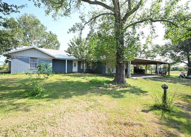 Property at 14920 Bj Dusek Rd, Wallis, TX 77485, 2 beds, 2 baths