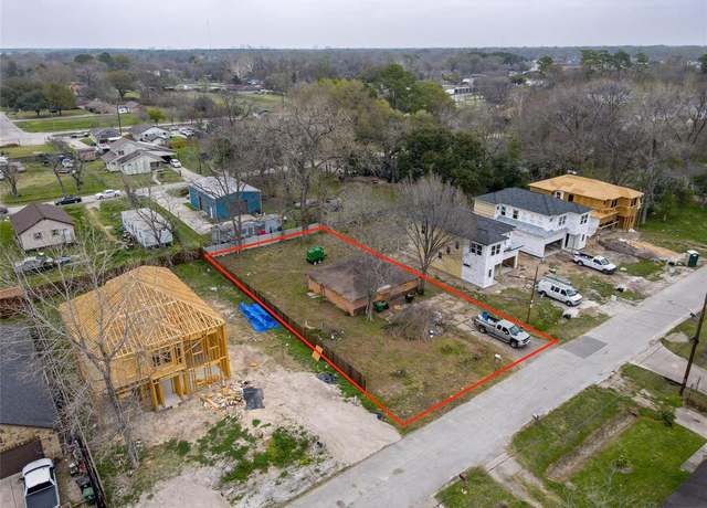 Property at 2534 Wall St, Houston, TX 77088
