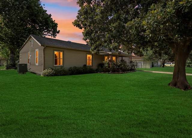 Property at 3610 Avenue G, Nederland, TX 77627, 5 beds, 2 baths