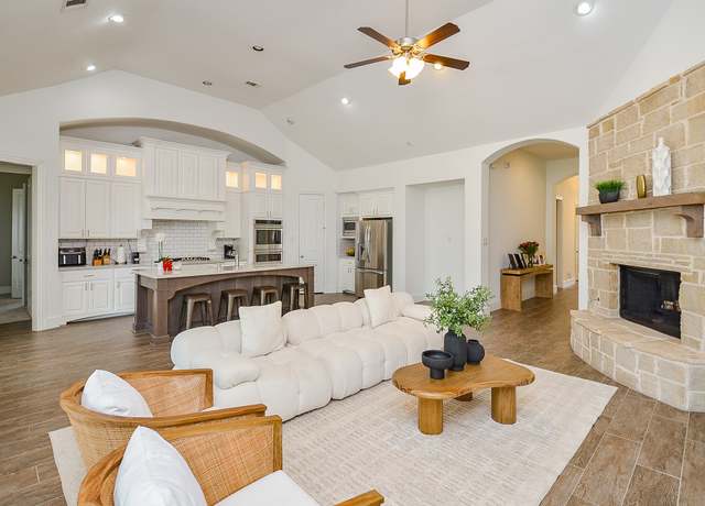 Property at 27522 Blackstone Canyon Ln, Katy, TX 77494, 4 beds, 4 baths
