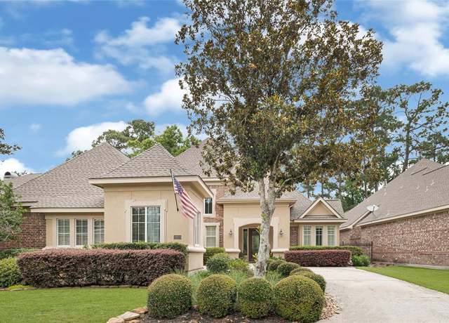 Property at 2931 N Cotswold Manor Dr, Houston, TX 77339, 3 beds, 3.5 baths