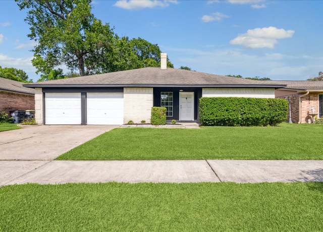 Property at 23314 Bright Star Dr, Spring, TX 77373, 3 beds, 2 baths