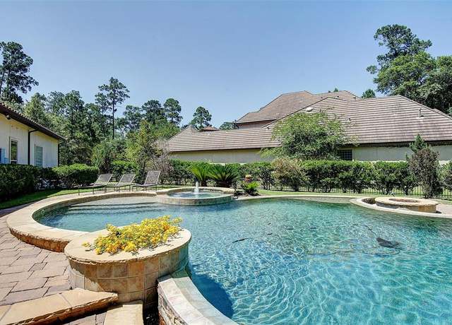 Property at 31 Cartouche, The Woodlands, TX 77382, 3 beds, 3.5 baths