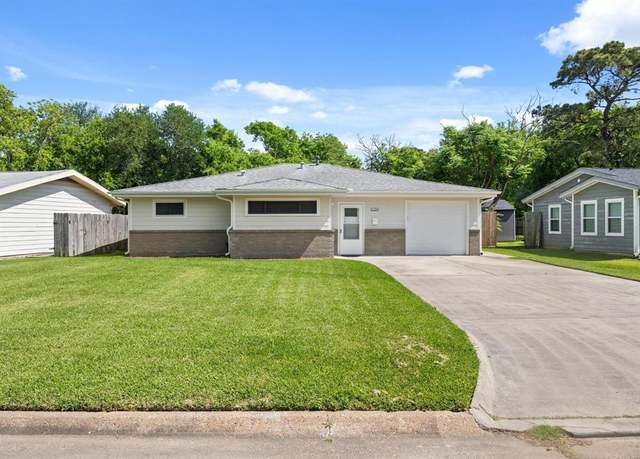 Property at 1029 23rd Ave N, Texas City, TX 77590, 2 beds, 2 baths