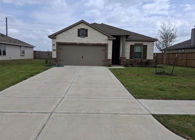 Property at 510 Turtle Dove Dr, Sealy, TX 77474, 4 beds, 2.5 baths