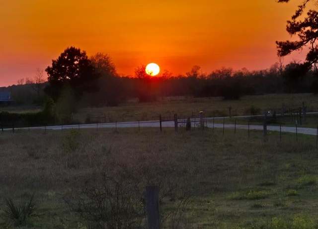 Property at 1030 County Road 190, Liberty, TX 77575