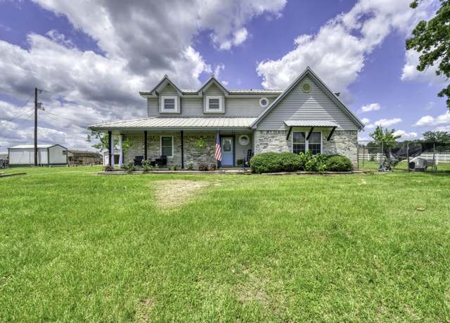 Property at 1681 Union Rd, Madisonville, TX 77864, 4 beds, 2.5 baths