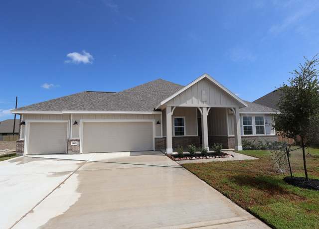 Property at 11618 Old Fashion Cir, Mont Belvieu, TX 77535, 5 beds, 3 baths