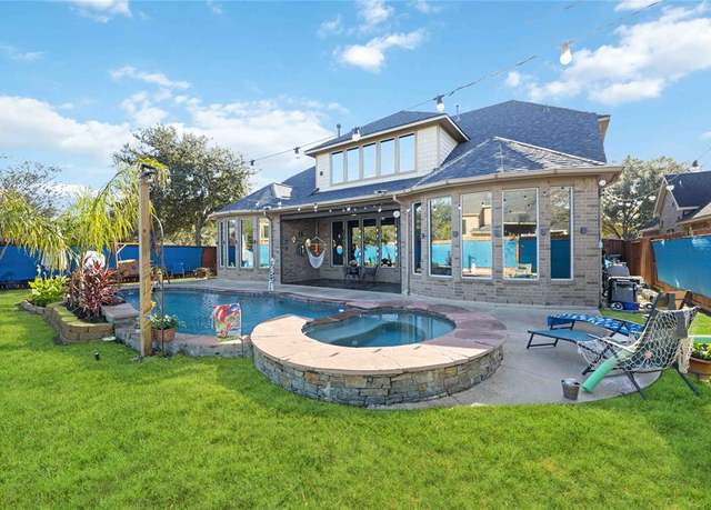 Property at 28202 Rippling Brook Ln, Fulshear, TX 77441, 4 beds, 3.5 baths