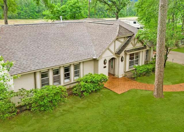 Property at 4706 Forest Shadows Dr, Humble, TX 77338, 5 beds, 3 baths