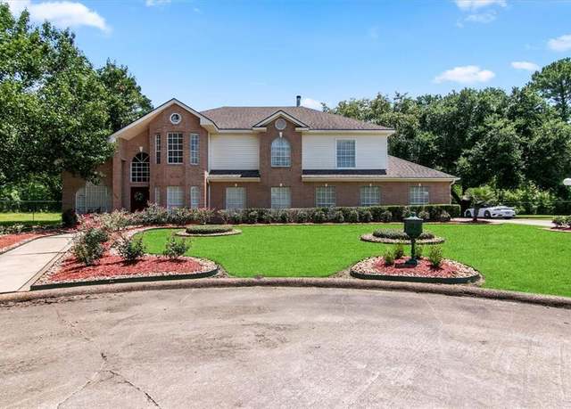 Property at 1310 Calvin St, Beaumont, TX 77707, 3 beds, 3.5 baths