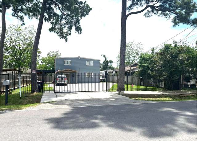 Property at 14040 Gainesville St, Houston, TX 77015, 4 beds, 2 baths