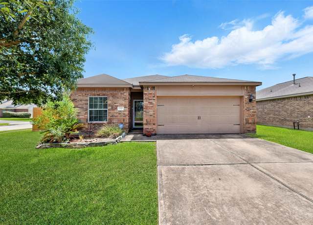 Property at 737 Grassy Knoll Ln, La Marque, TX 77568, 3 beds, 2 baths