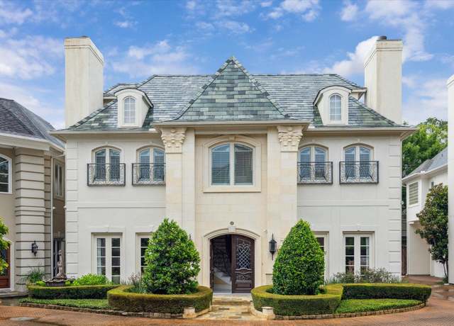 Property at 33 W Oak Dr, Houston, TX 77056, 4 beds, 4.5 baths