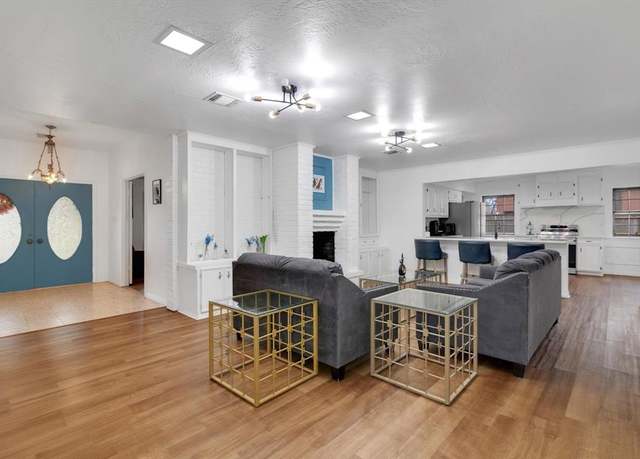 Property at 33 Little John Ln, Dayton, TX 77535, 3 beds, 3 baths