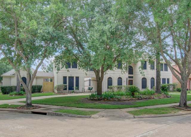 Property at 10711 Sea Myrtle Dr, Houston, TX 77095, 6 beds, 4.5 baths