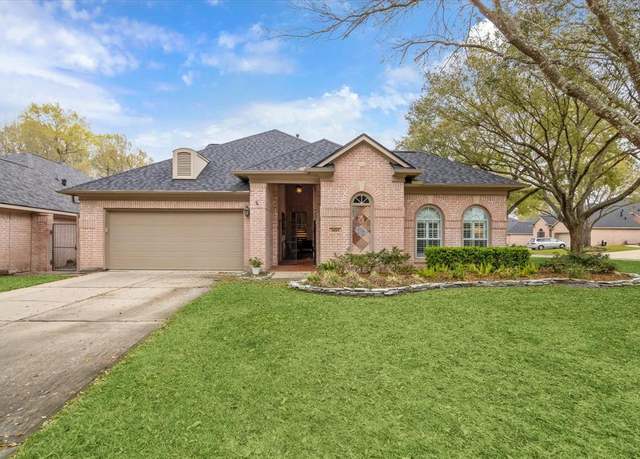 Property at 19315 Meadow Rose Ct, Kingwood, TX 77346, 3 beds, 3.5 baths