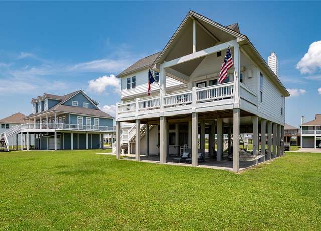 Property at 4032 Biscayne Beach Rd, Port Bolivar, TX 77650, 4 beds, 3.5 baths